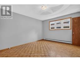 974 Greenbriar Avenue, Ottawa, ON K2C0J7 Photo 12