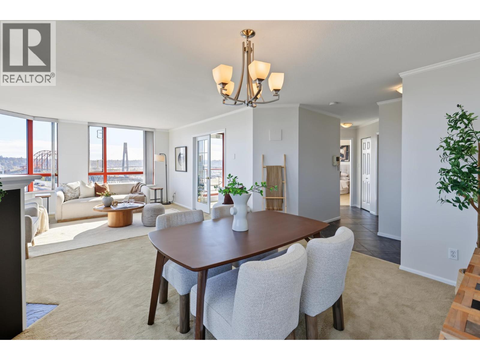 Photo of 602 38 LEOPOLD PLACE 9