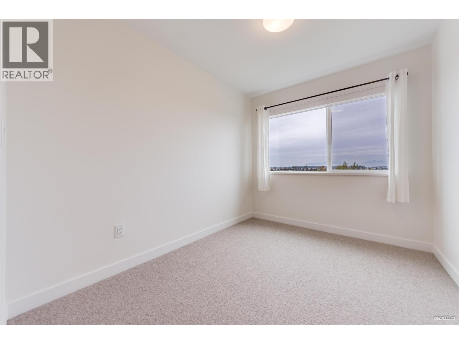Photo of 30 4375 CORMORANT WAY 25