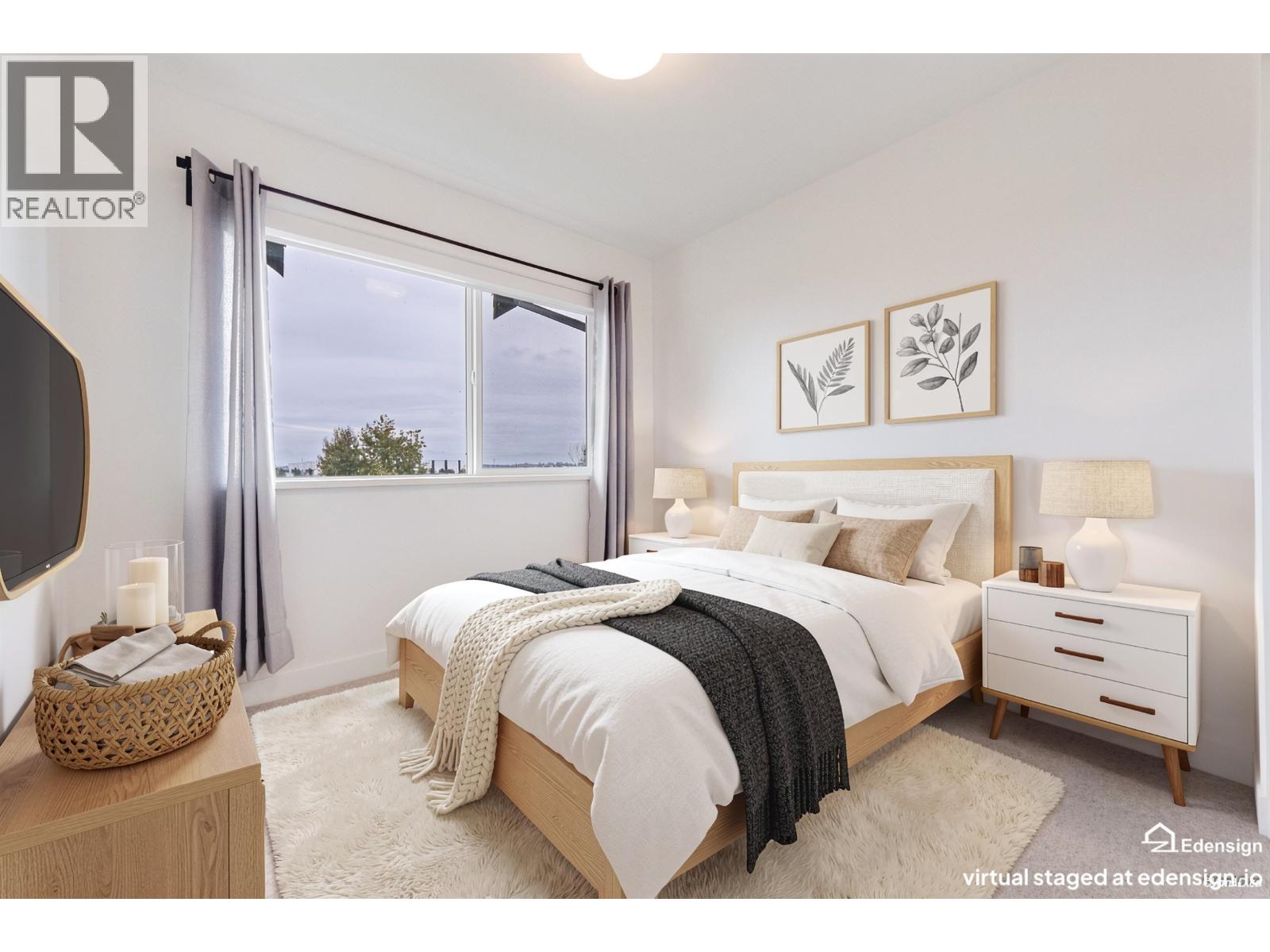 Photo of 30 4375 CORMORANT WAY 26