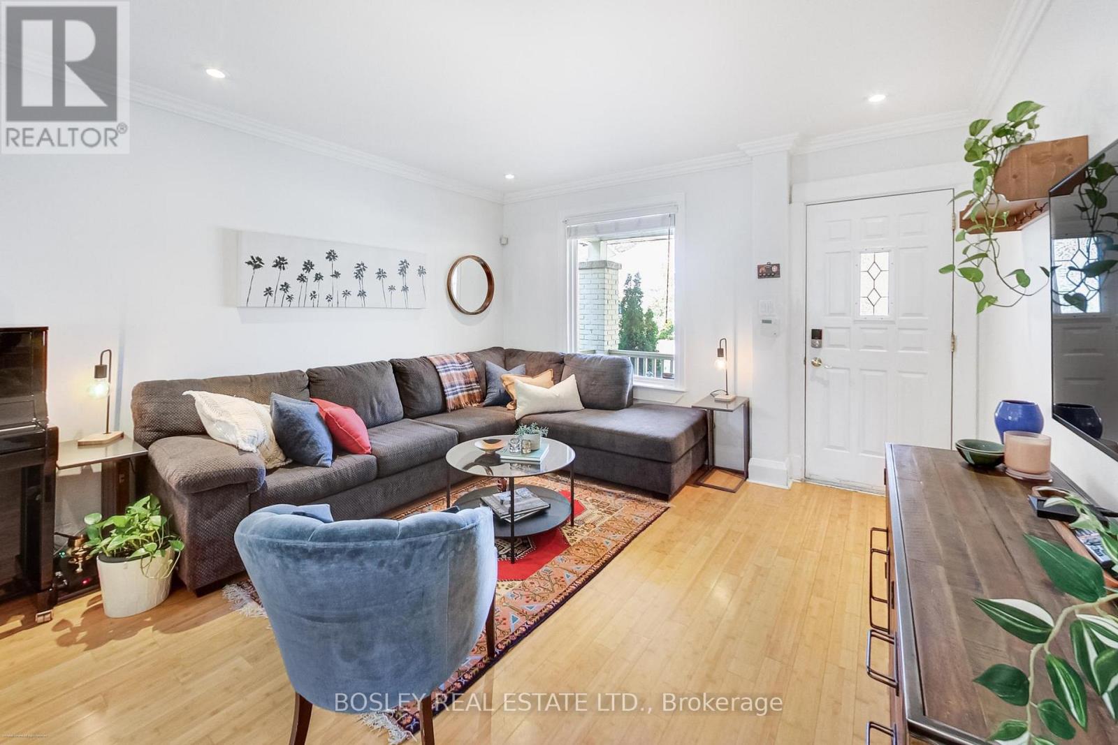 97 Oakcrest Avenue, Toronto, ON photo 7