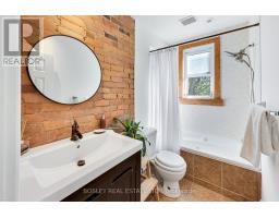 97 Oakcrest Avenue, Toronto, ON M4C1B4 Photo 18