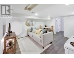 97 Oakcrest Avenue, Toronto, ON M4C1B4 Photo 31