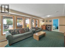 1065 Springbok Rd, Campbell River, BC V9W7K7 Photo 39