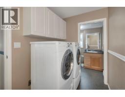 1065 Springbok Rd, Campbell River, BC V9W7K7 Photo 48