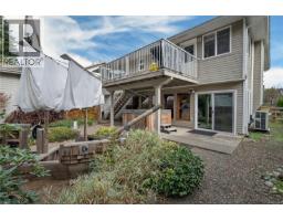 1065 Springbok Rd, Campbell River, BC V9W7K7 Photo 52