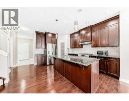 4pc Bathroom - 101 Redstone Drive Ne, Calgary, AB T3N0N2 Photo 8