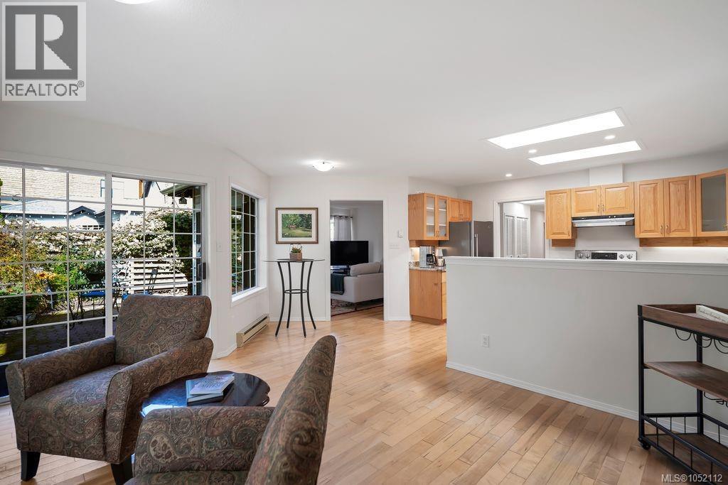2594 Sinclair Rd - 10