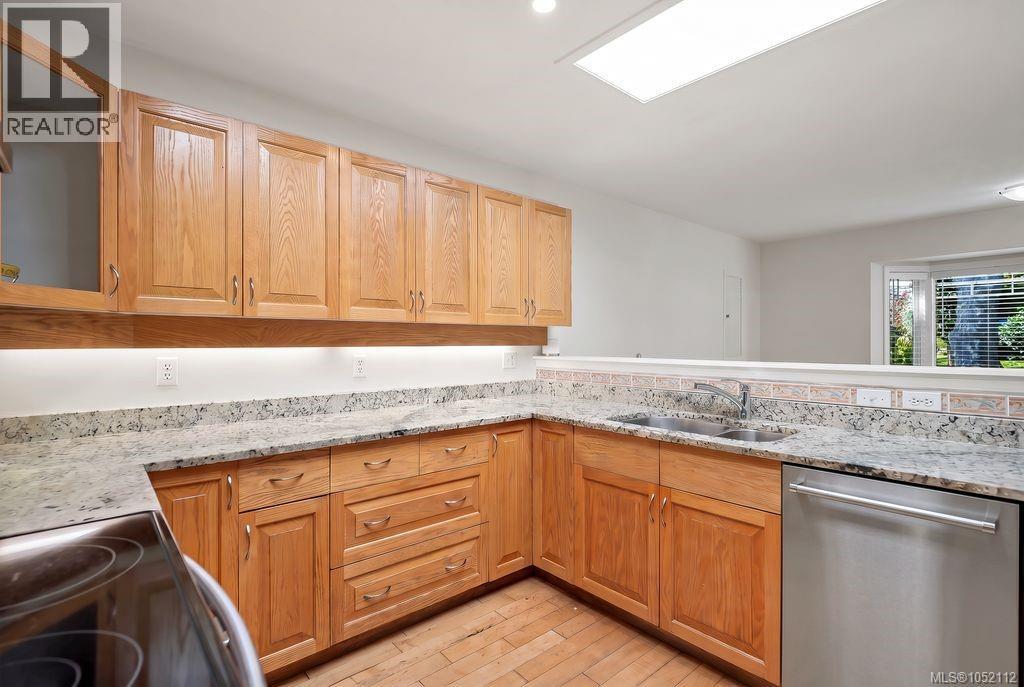 2594 Sinclair Rd - 11
