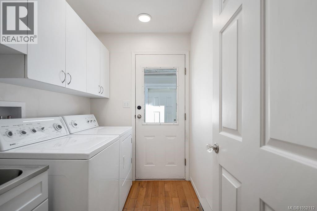 2594 Sinclair Rd - 26