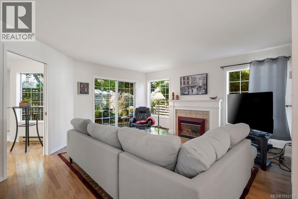 2594 Sinclair Rd - 8