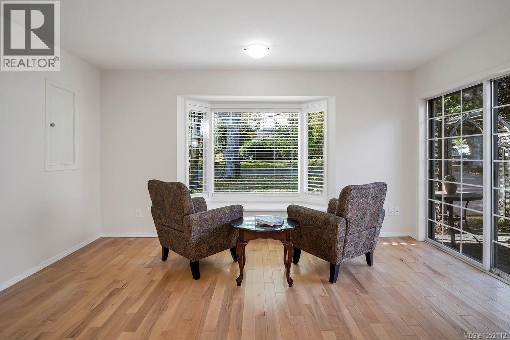 2594 Sinclair Rd - 9