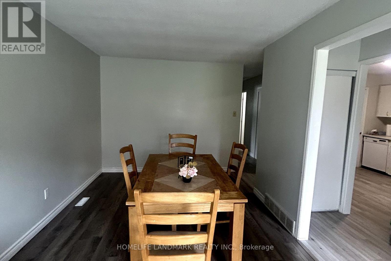 UPPER - 45 SCOTCHMERE CRESCENT, London South (South X) — photo 2
