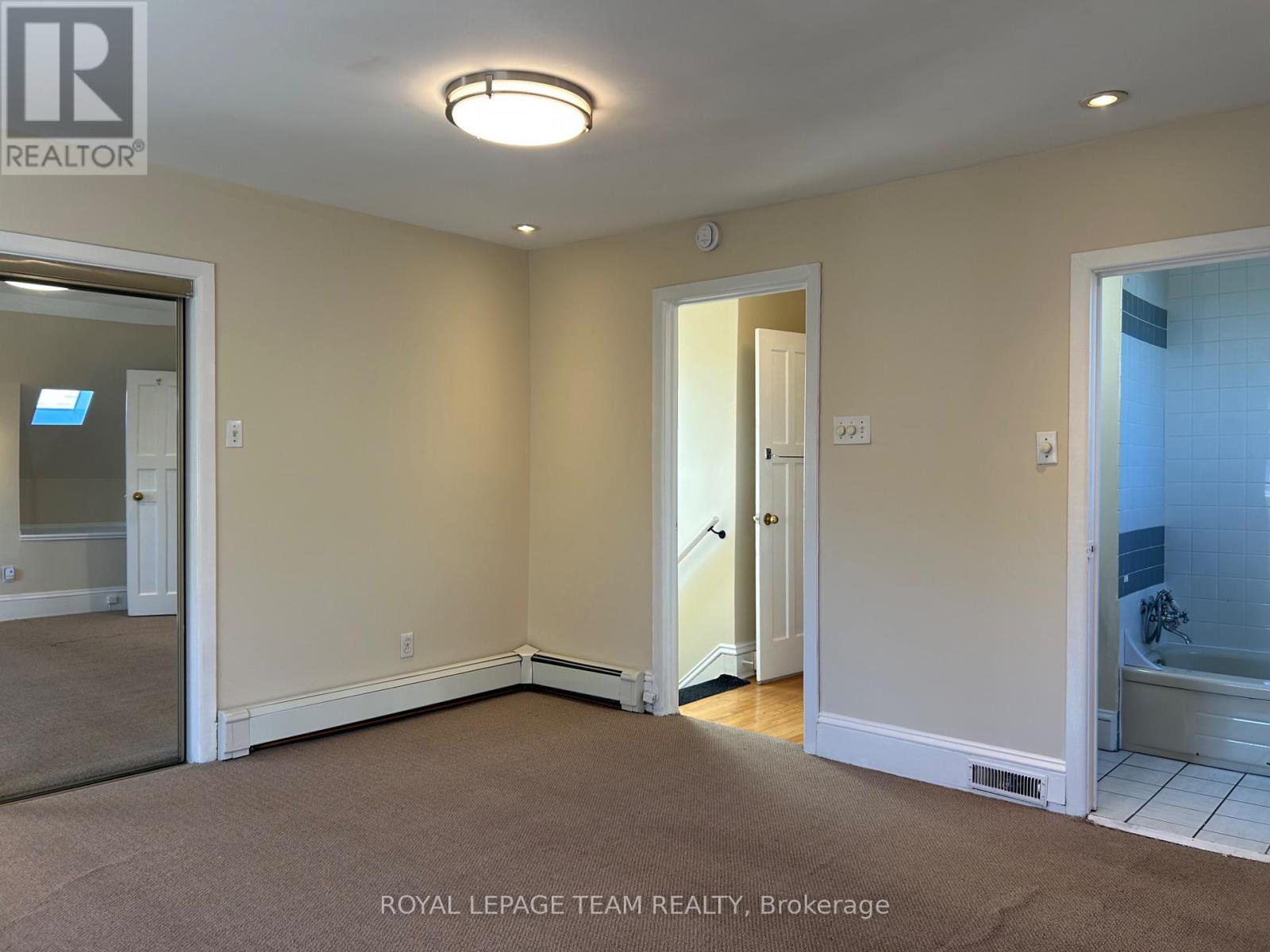 Commercial Condos for Rent in Ottawa – B – 427 SUNNYSIDE AVENUE, Ottawa – By Peter Sagos - Image 21