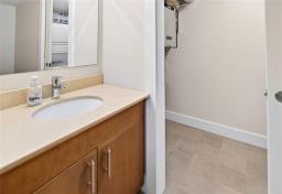 7 1220 Chamberlain Avenue, Winnipeg, MB R2X1E4 Photo 24