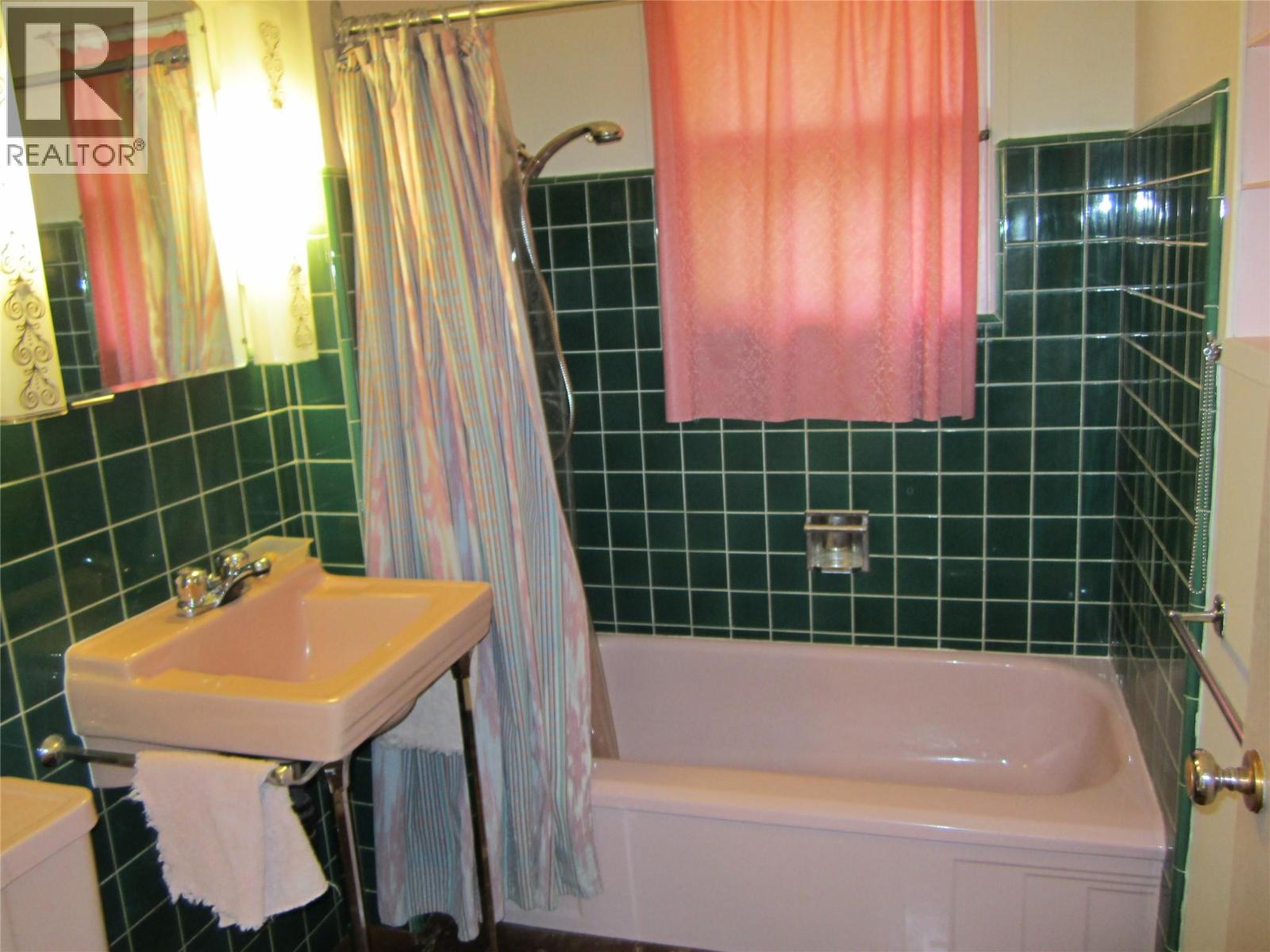 1285 Forestbrook Drive, Penticton - Image 1