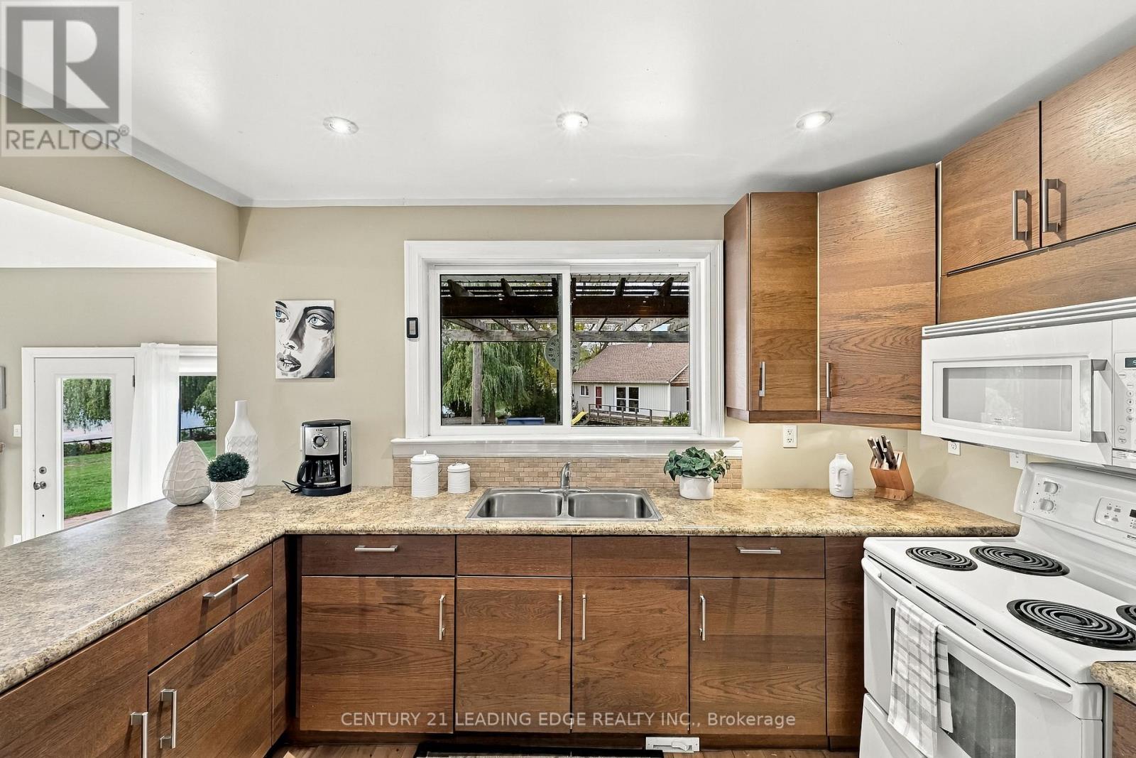522 VIEW LAKE ROAD - 16