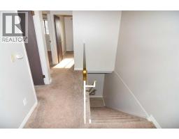 412 Abadan Place Ne, Calgary, AB T2A6W3 Photo 15