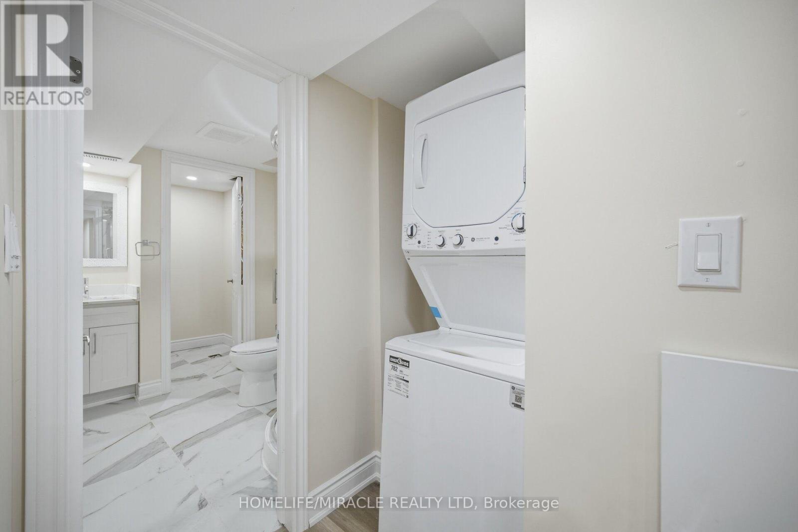 33 Ridgefield Court, Brampton, ON photo 41