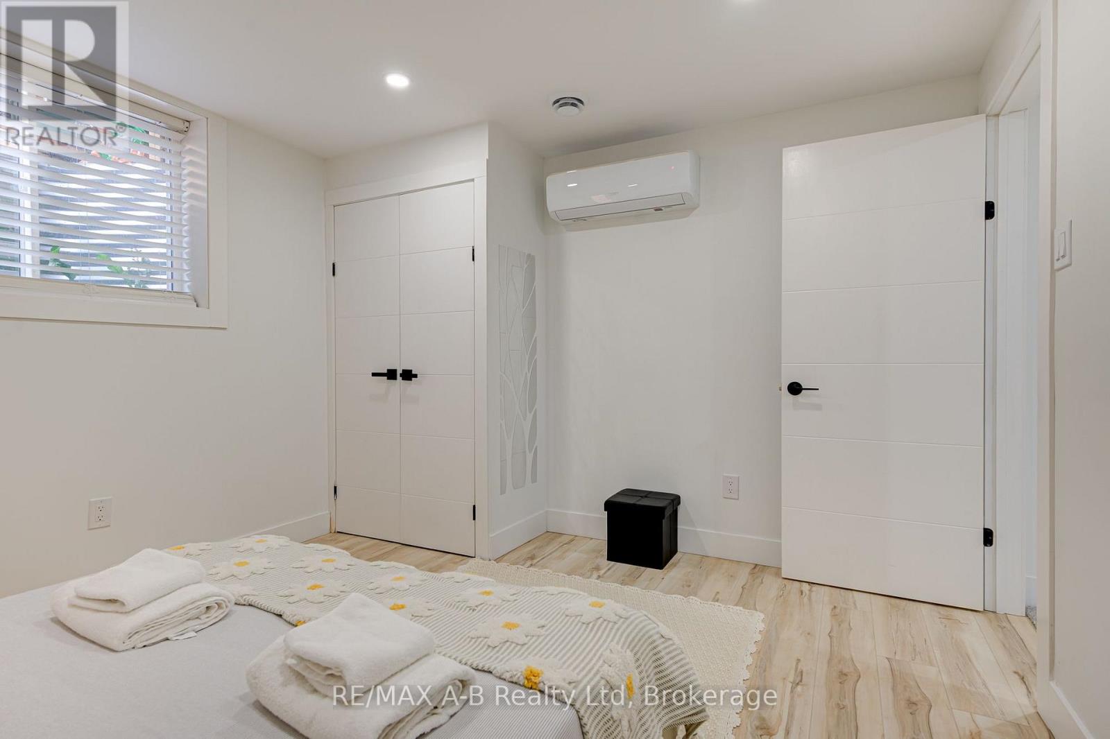 258 BRADSHAW DRIVE, Stratford — photo 8