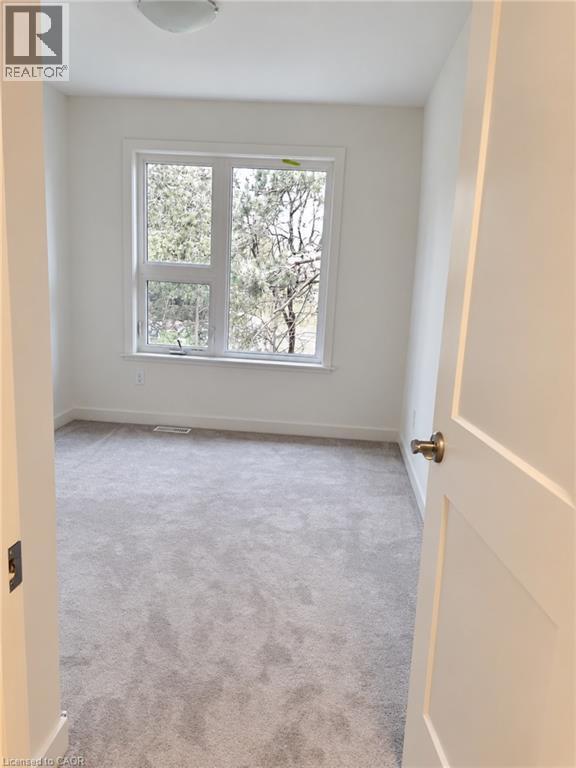 110 FERGUS Avenue Unit# 33, Kitchener — photo 9