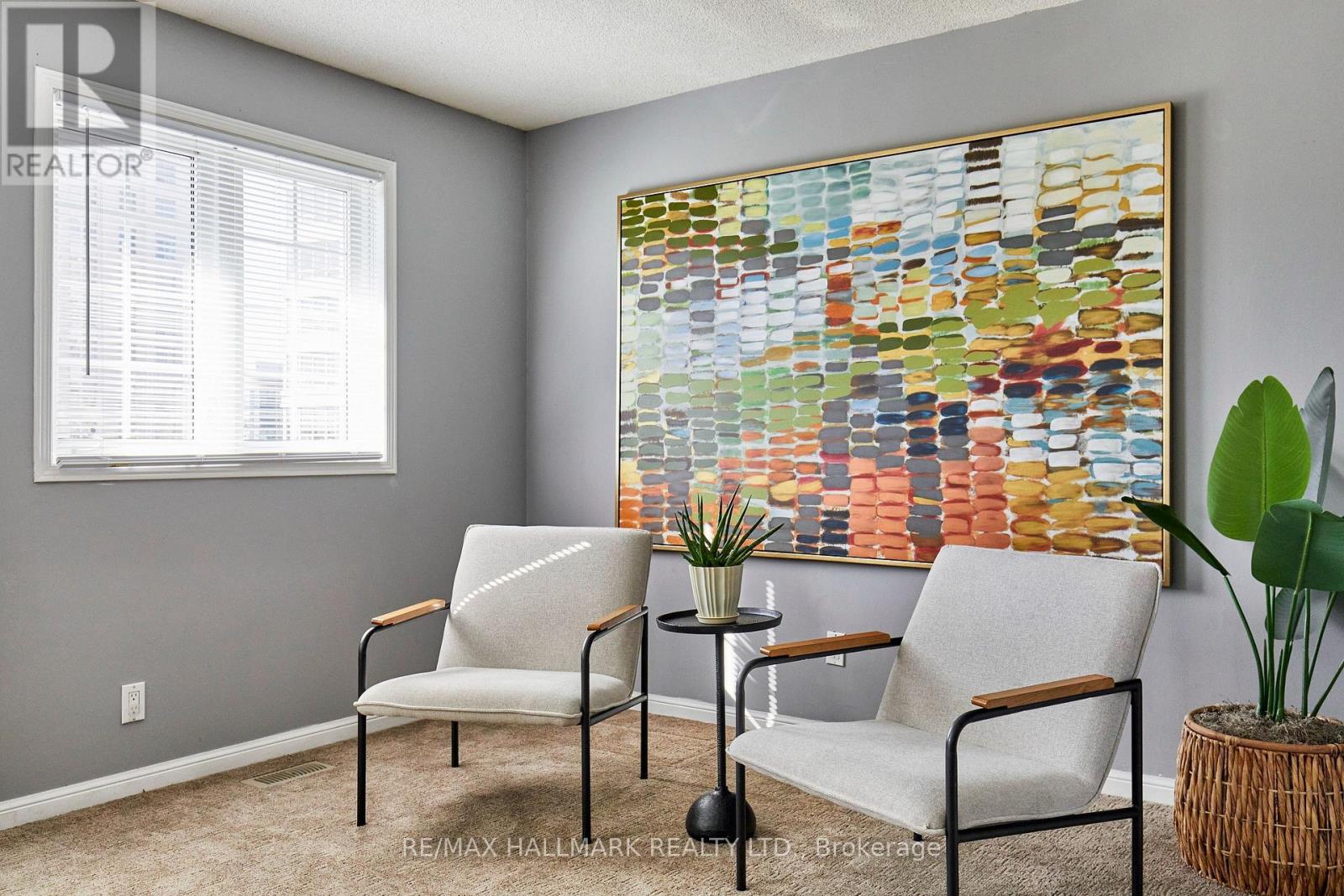 305- 1400 The Esplanade Center North, Pickering, ON photo 7