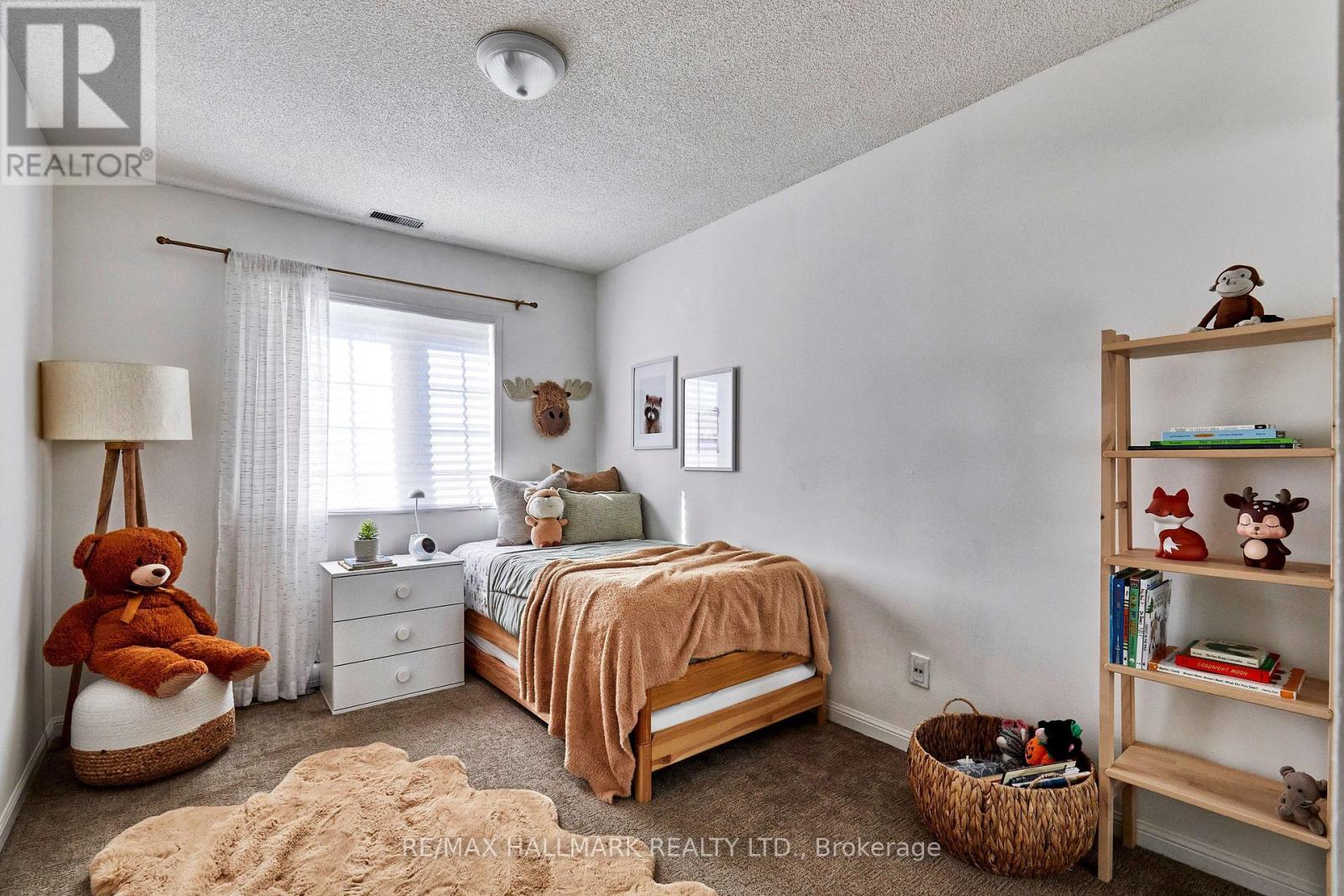 305- 1400 The Esplanade Center North, Pickering, ON photo 8