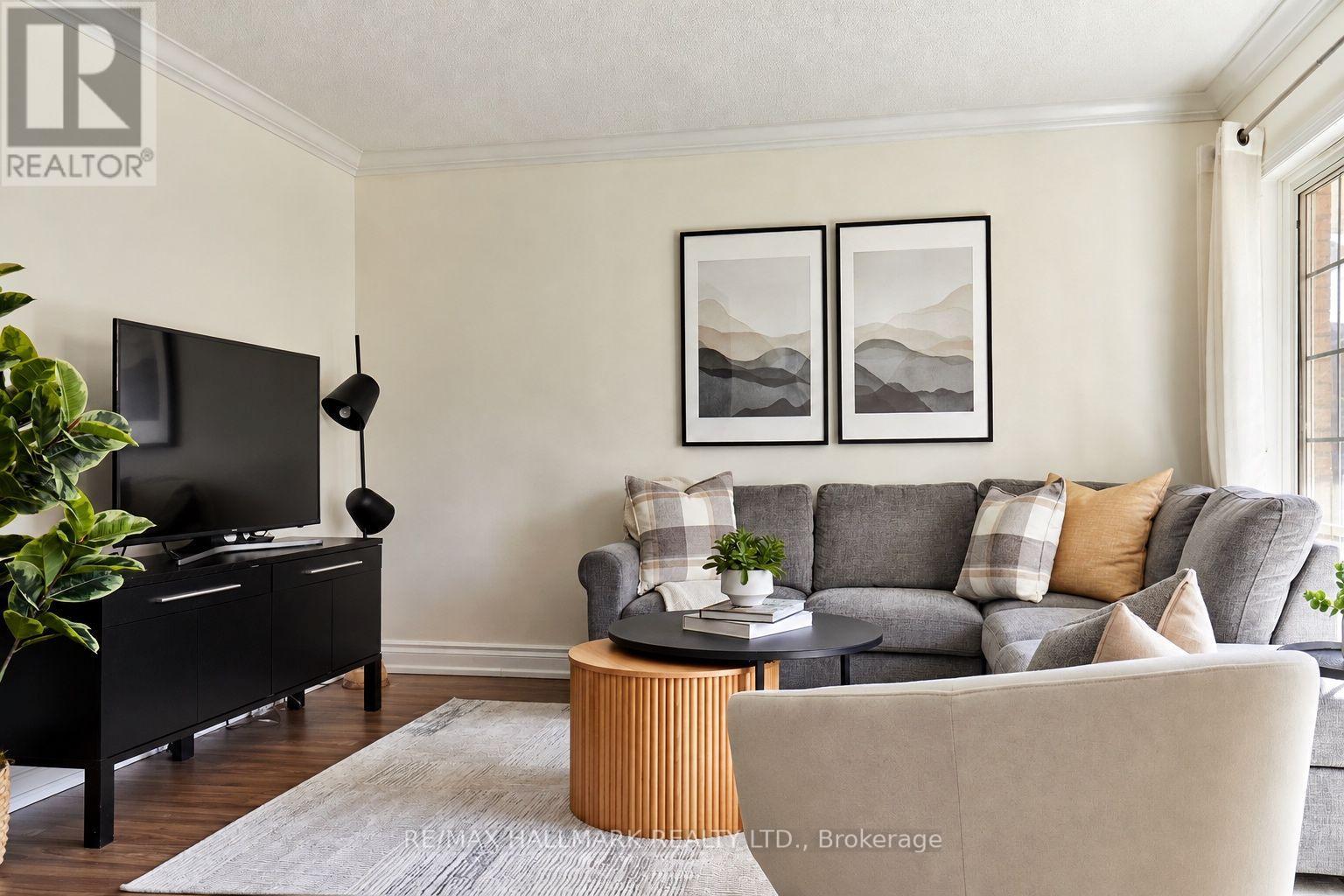305- 1400 The Esplanade Center North, Pickering, ON photo 9