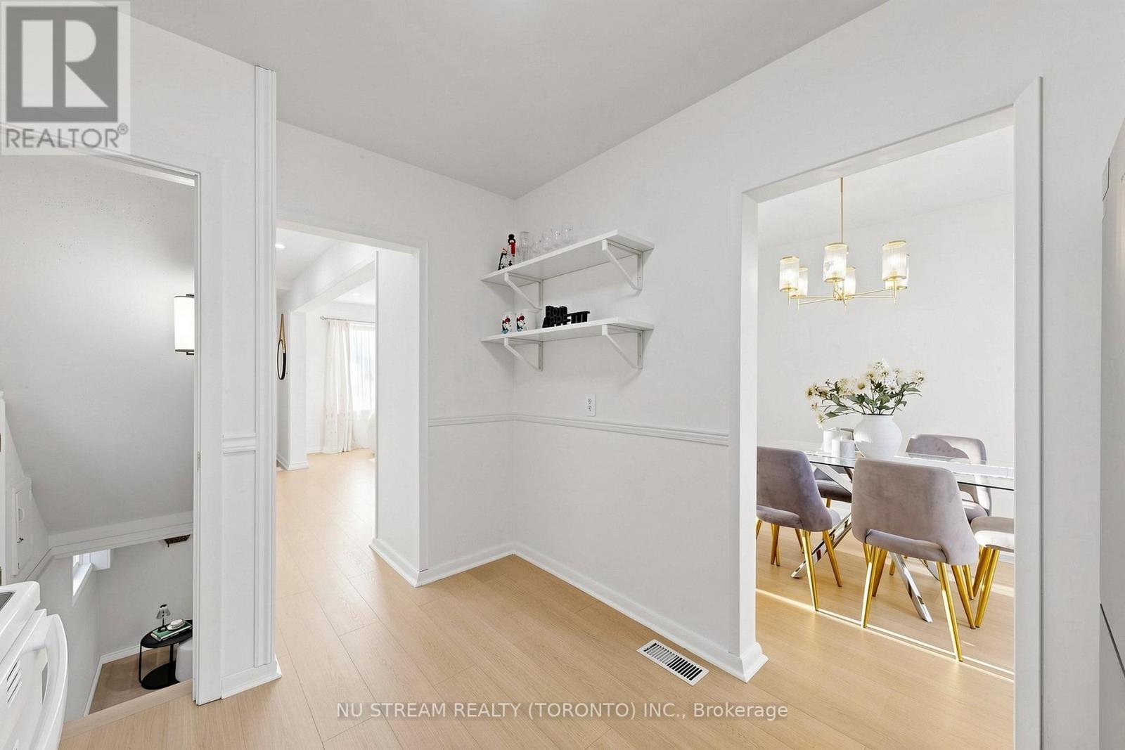 177 Vauxhall Drive, Toronto, ON photo 13