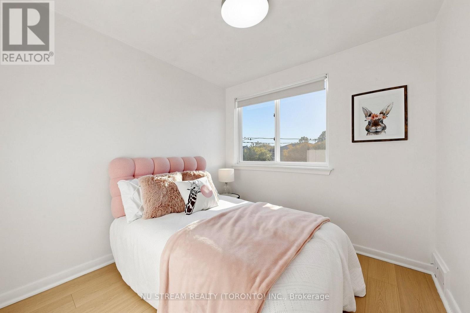 177 Vauxhall Drive, Toronto, ON photo 19