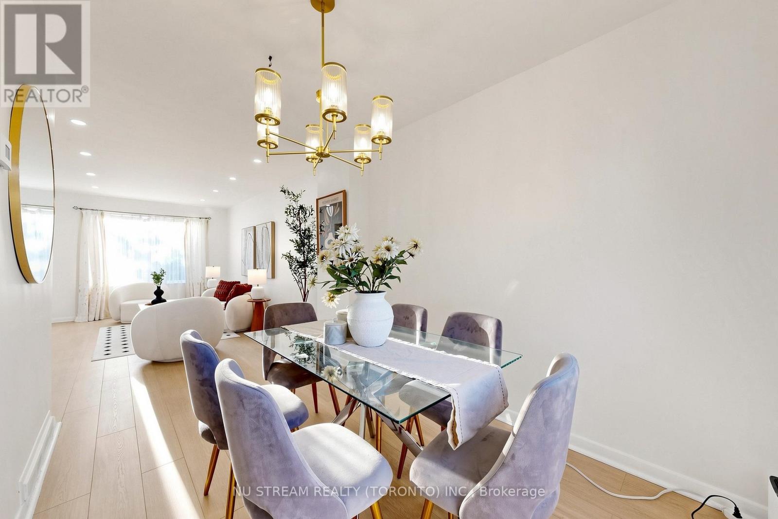 177 Vauxhall Drive, Toronto, ON photo 8