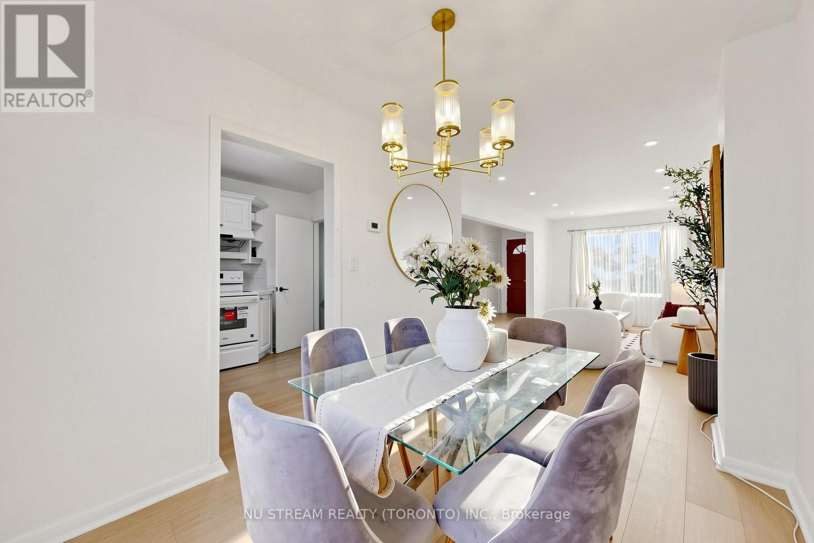 177 Vauxhall Drive, Toronto, ON photo 9