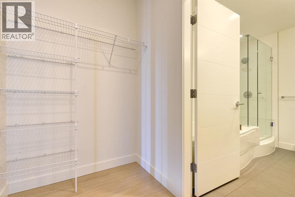 Photo of PH7 2528 COLLINGWOOD STREET 22