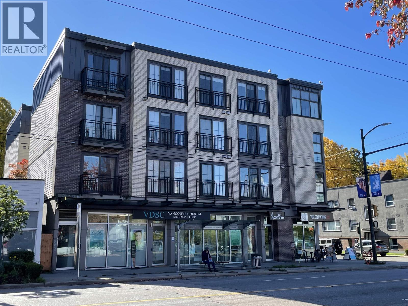 Photo of PH7 2528 COLLINGWOOD STREET 34