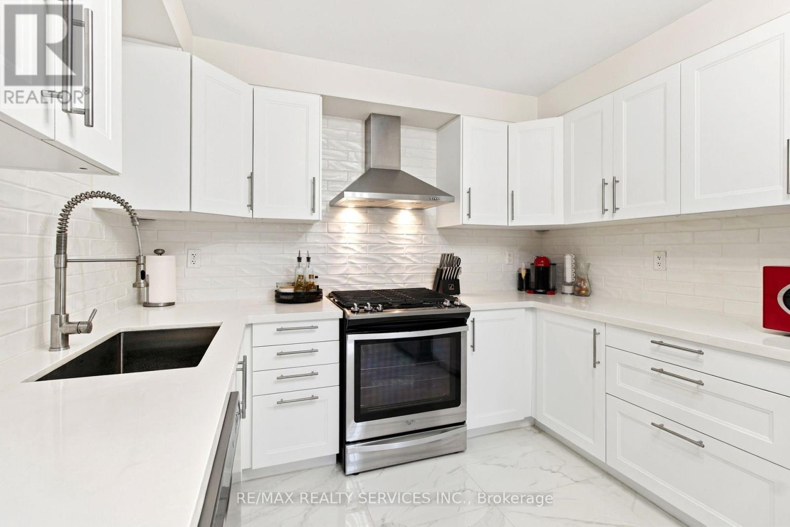 624 FRANK PLACE - 18