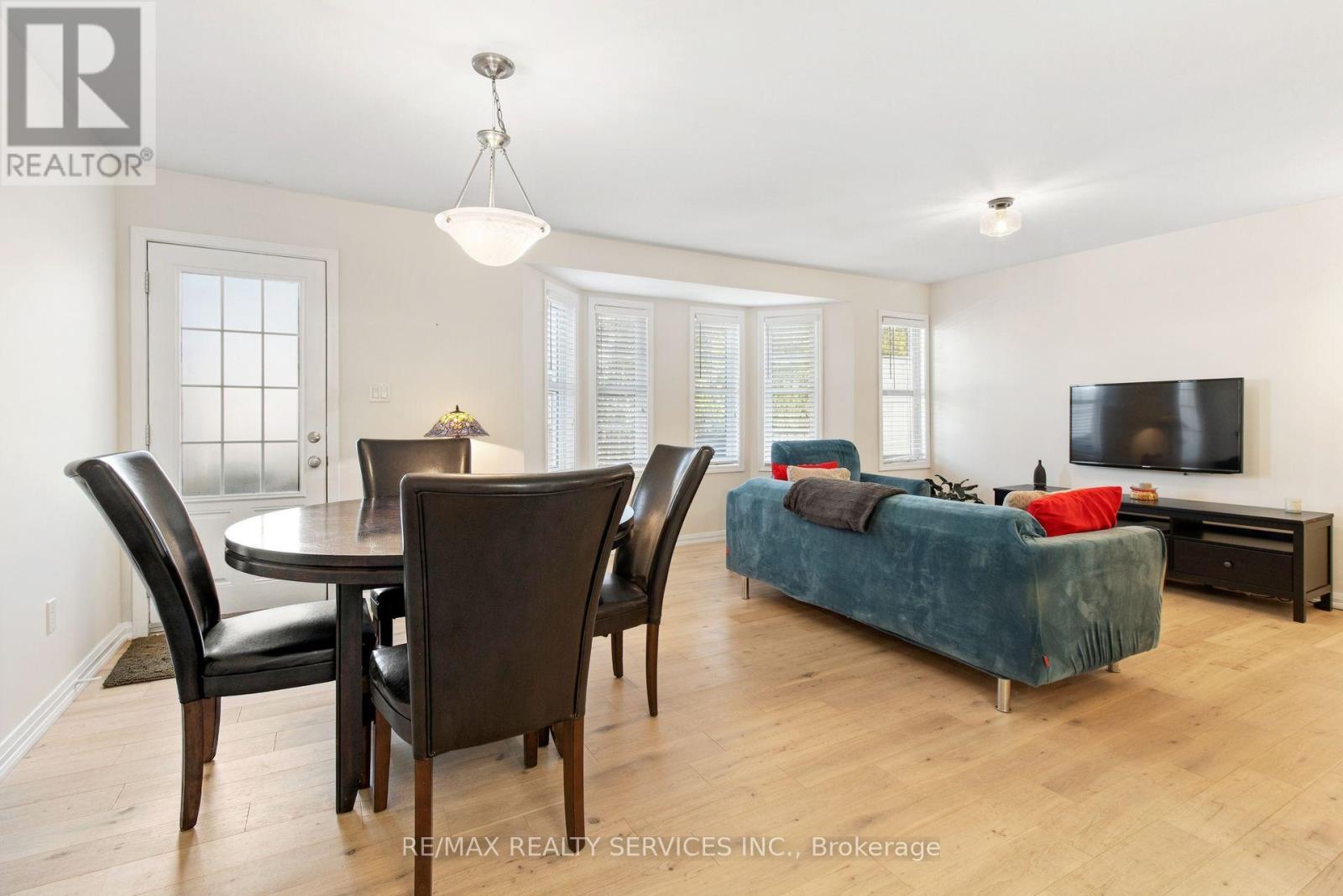 624 FRANK PLACE - 28