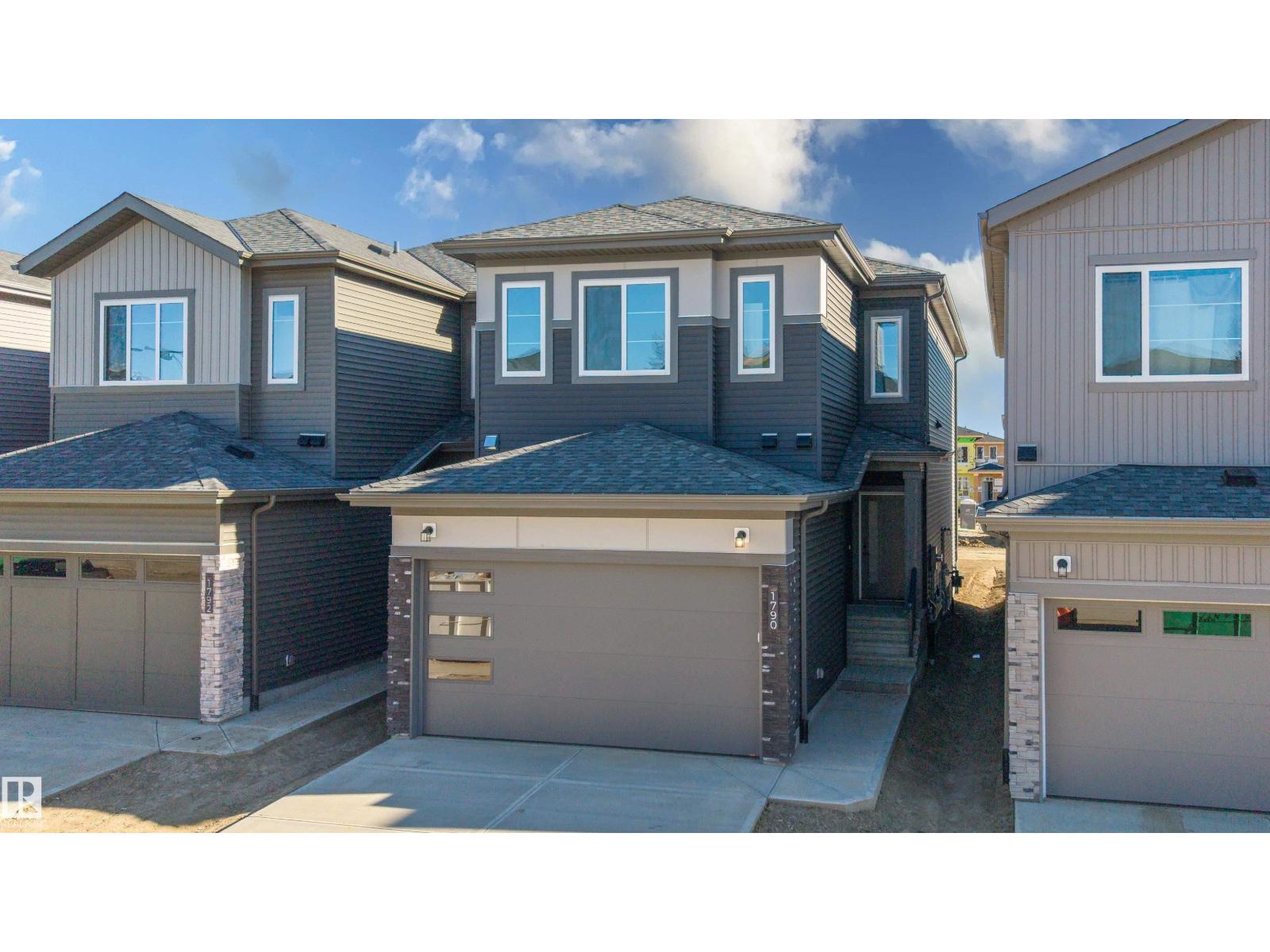 Photo of 1790 Crossbill LO NW, Edmonton