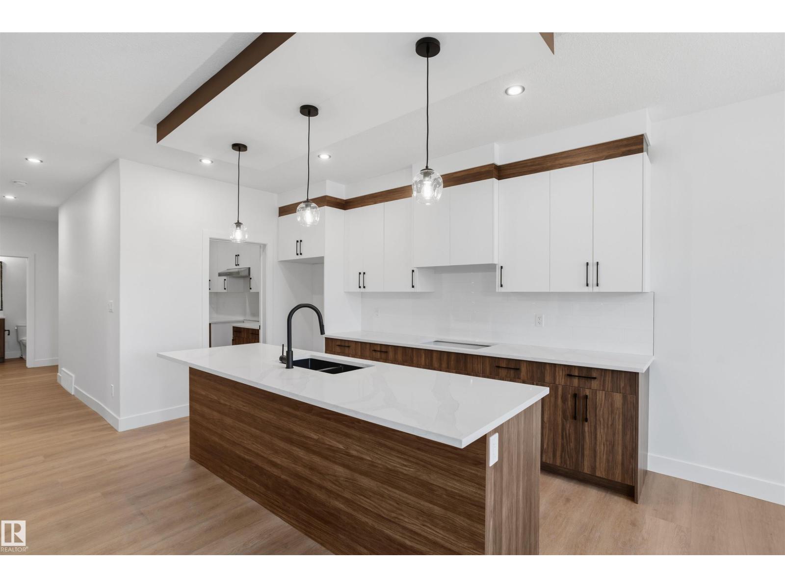 1790 Crossbill LO NW, Edmonton — photo 10