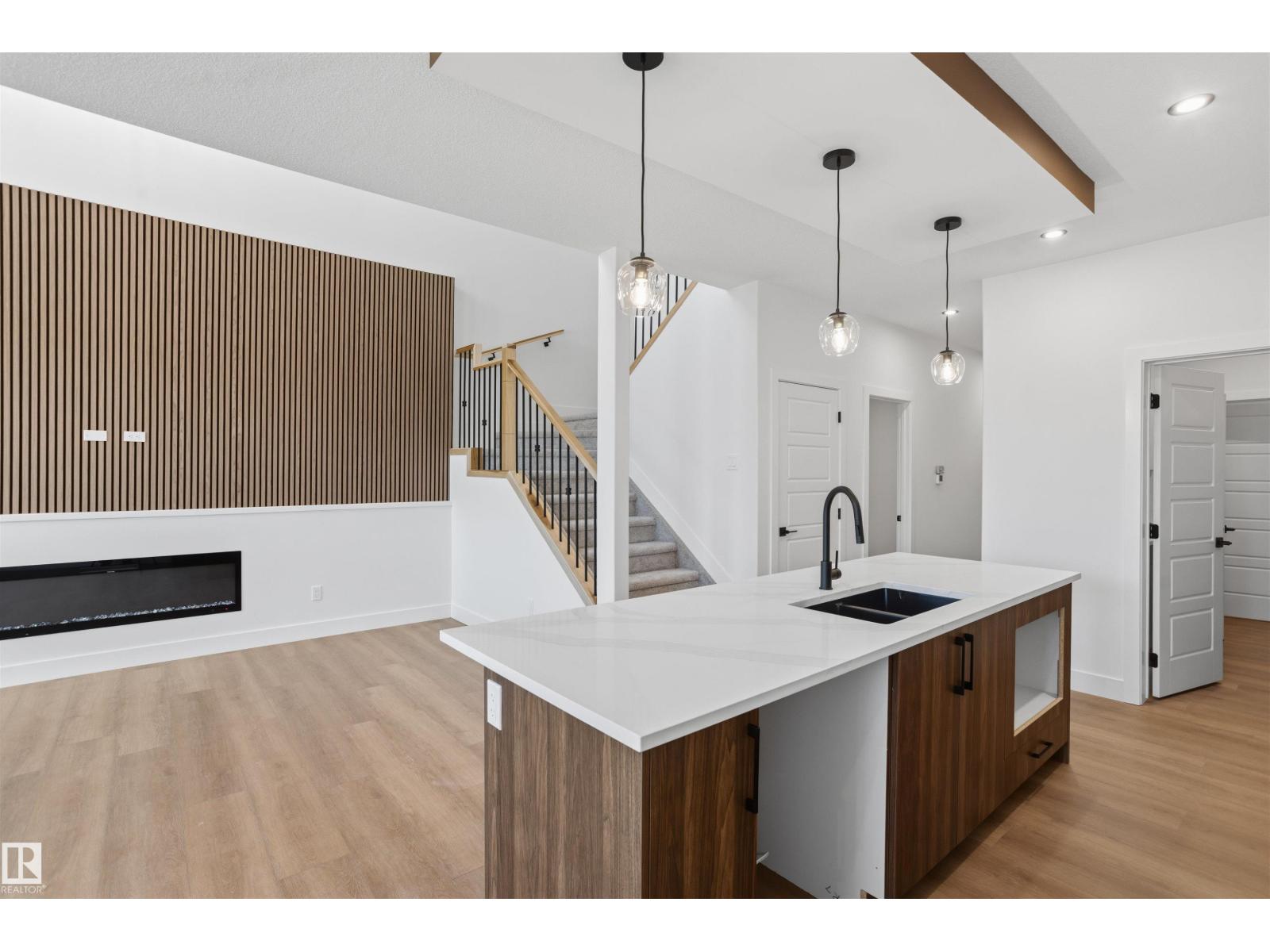 1790 Crossbill LO NW, Edmonton — photo 11