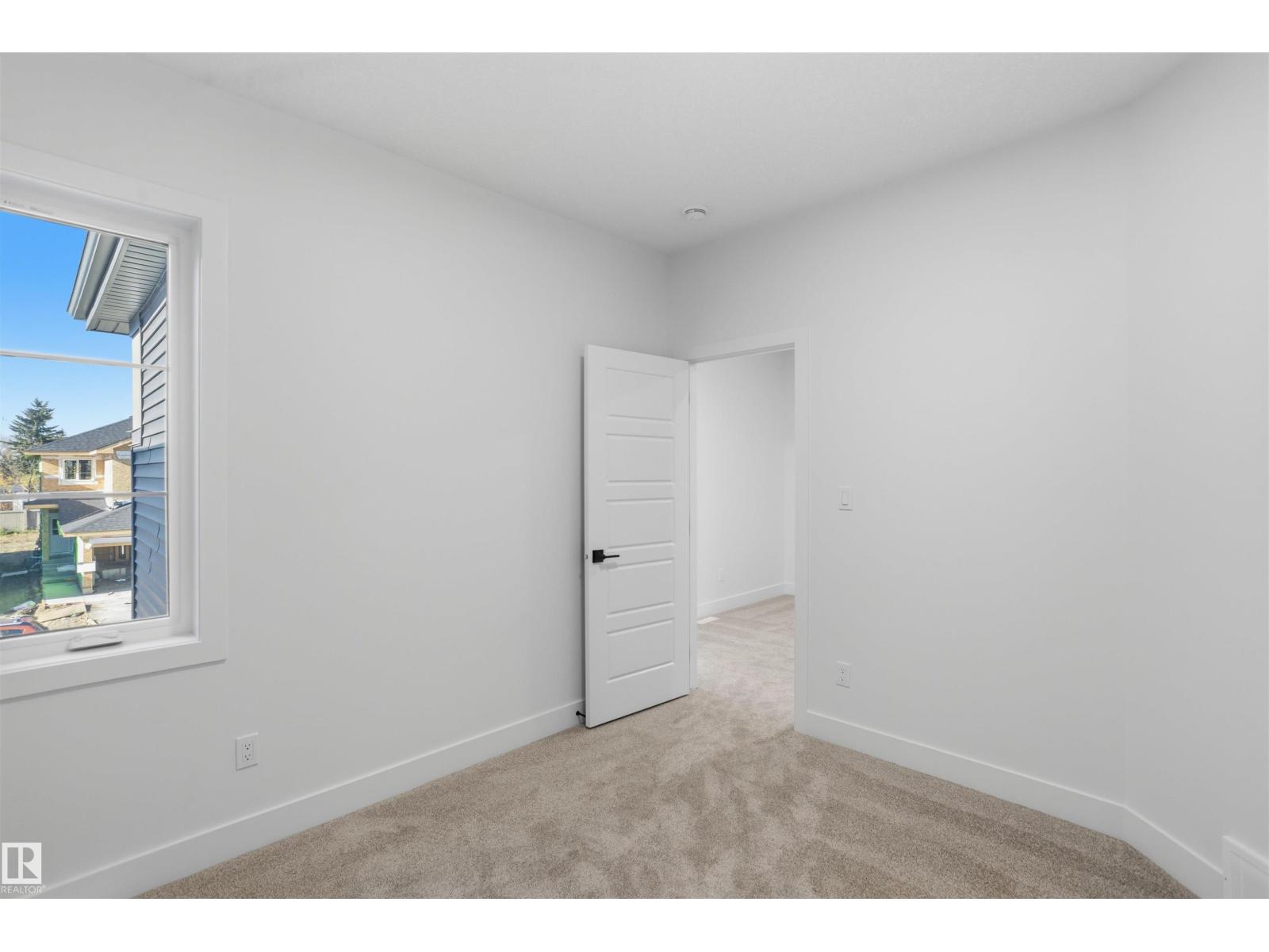 1790 Crossbill LO NW, Edmonton — photo 32