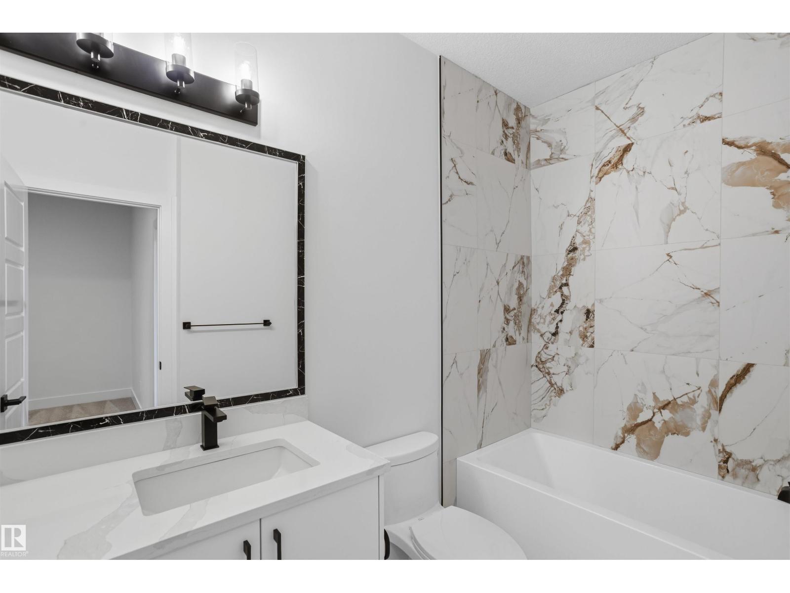 1790 Crossbill LO NW, Edmonton — photo 35