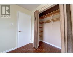 Upper Lvl - 18 Glenforest Road, Brampton, ON L6S1K6 Photo 17