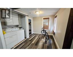 638 12a Street N, Lethbridge, AB T1H2J9 Photo 14