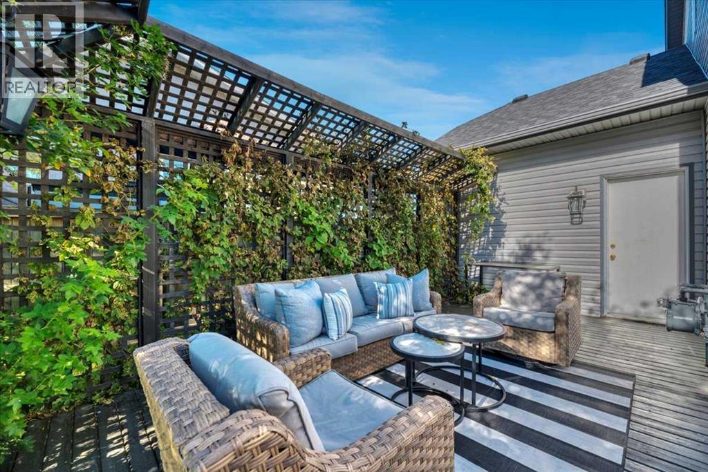 23 Madison Court, Strathmore — photo 7