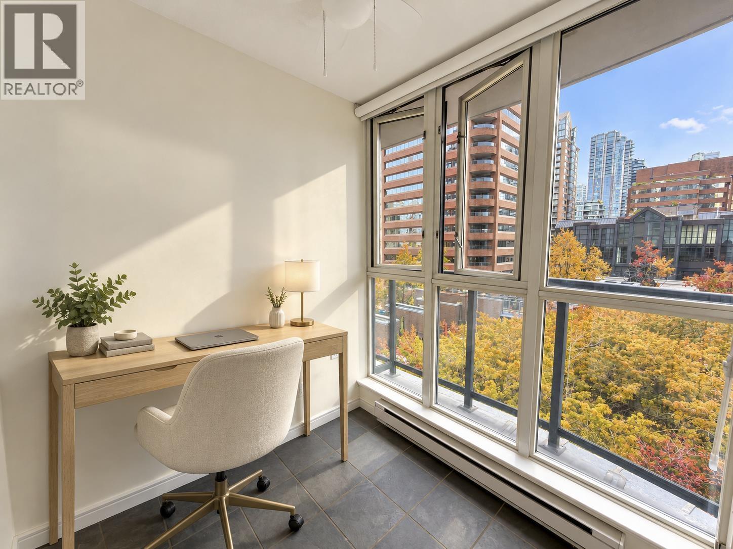 Photo of 807 1068 HORNBY STREET 17