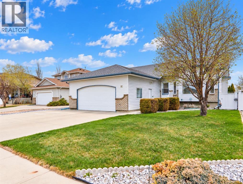 45 Scott Green SE, Medicine Hat Alberta