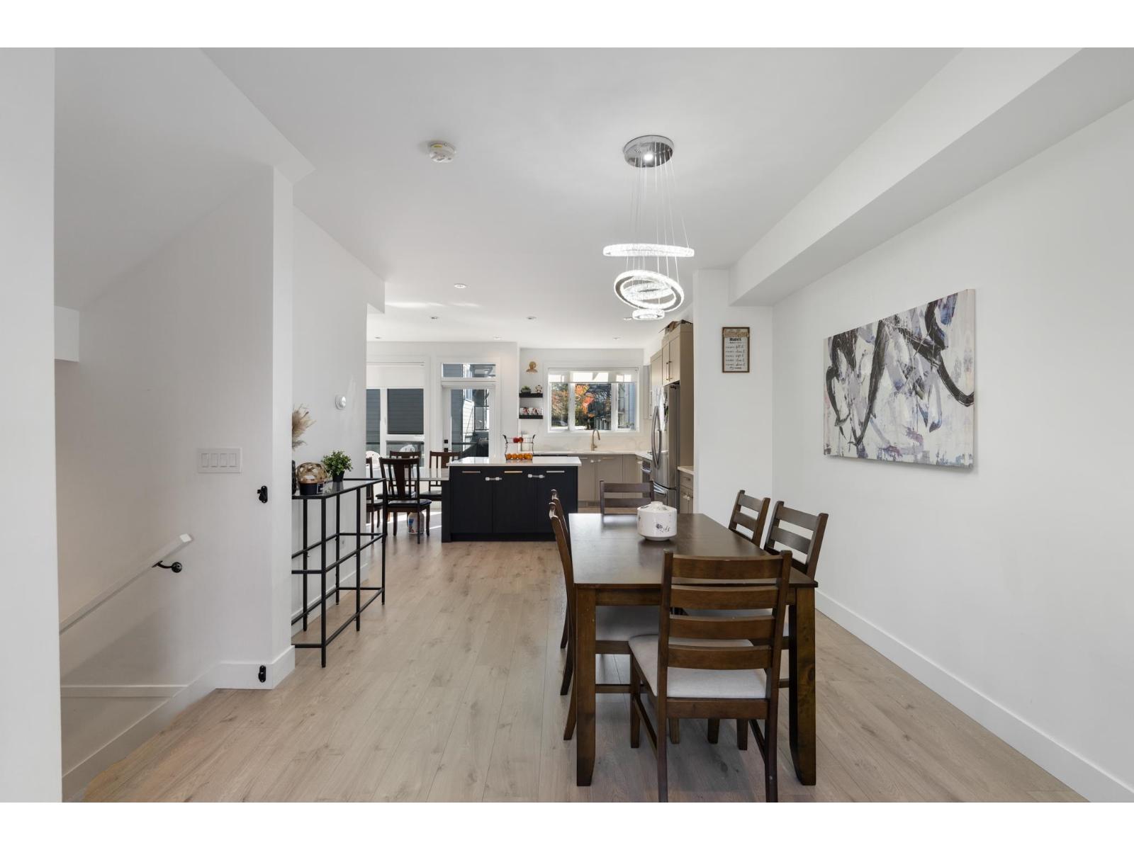 Photo of 14 15030 28 AVENUE 10
