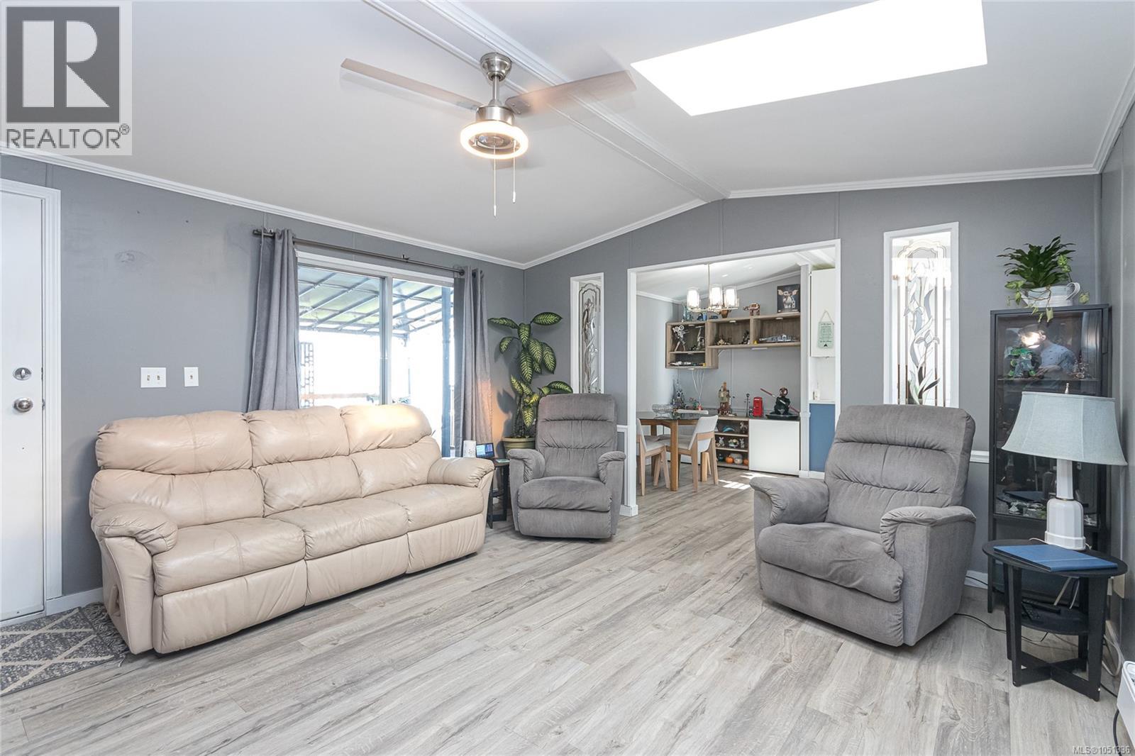 #30 7583 Central Saanich Rd - 2