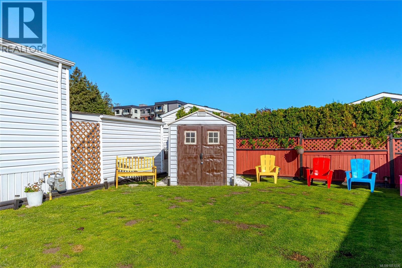 #30 7583 Central Saanich Rd - 24