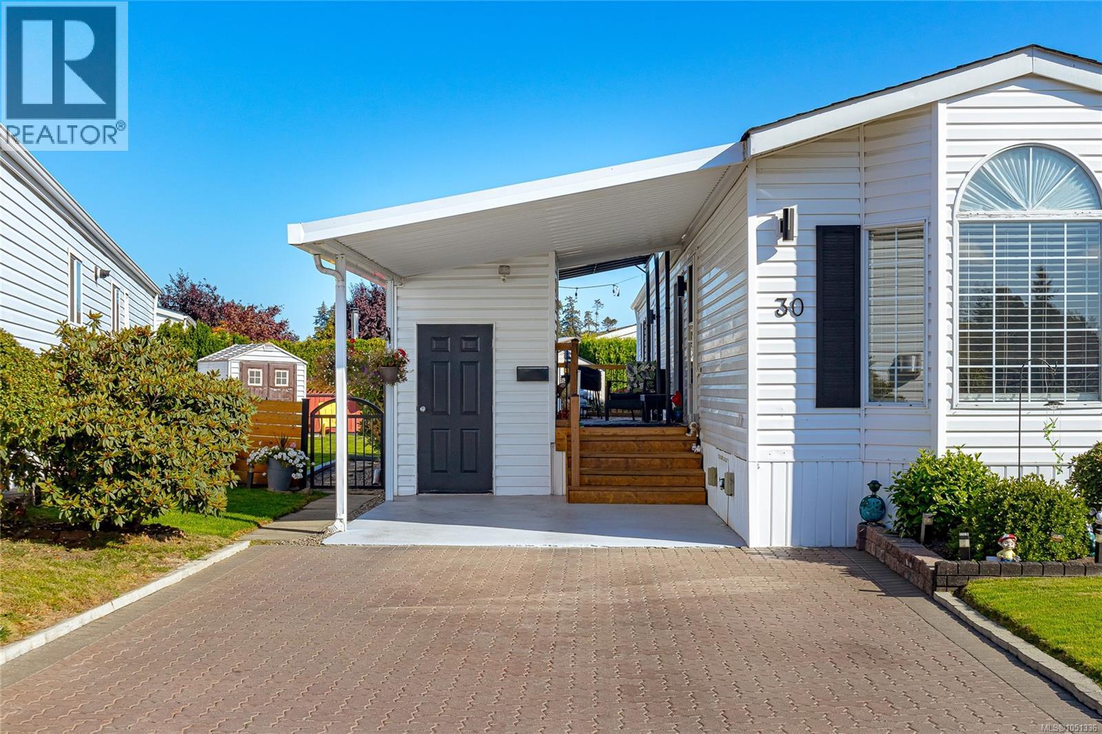 #30 7583 Central Saanich Rd - 26
